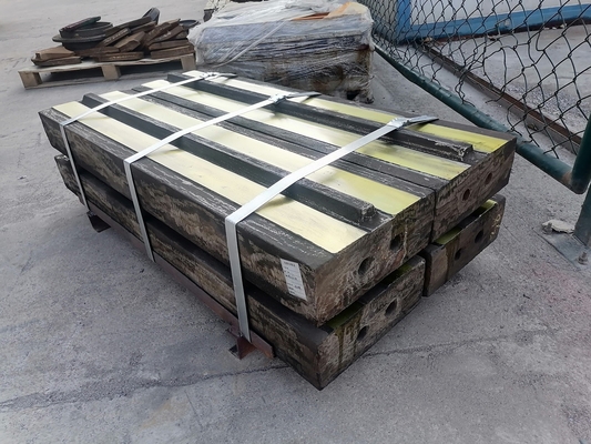 Cr26 van het de Hamereffect van Stenen Maalmachinevervangstukken CI231 Hoge Chrome van de de Maalmachineslijtage Delen PF1315, de delen van de Triomaalmachine