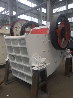 Van de de Kaakmaalmachine van de Symonskegel het Type van de Machineeuropa de Maalmachine van de Rotshamer C125