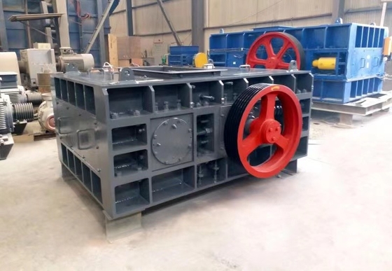 Erts Twee Dubbele Rolmaalmachine 70 T/H 600mm Toller breedte voor Zand het Maken