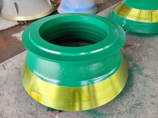 Van de het Granietmantel en Kom van HP300 HP500 van de de Kaakmaalmachine van het Voeringsgraniet Hydraulische de Slijtagedelen