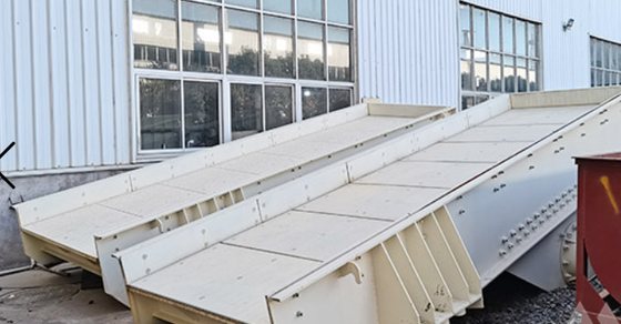 580mm de Trillende Machine ZSW1149 Modellarge capacity, het Trillende Schermvoeder van de Vultrechtervoeder