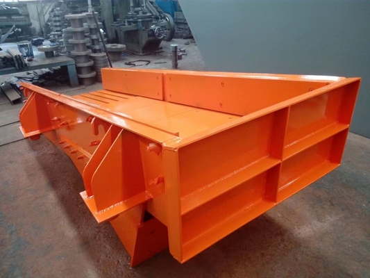 de 800mm Uit zijn evenwicht gebrachte Machine 7.5Kw*2 van de Motor Trillende Voeder voor Steengroeve Verpletterende Lijn