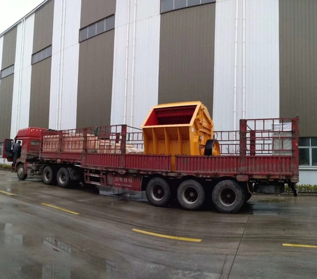 30-50 TPH-de Maalmachinemachine van het Ertseffect in Cementinstallatie PF1007 2400 × 2250 × 2620mm