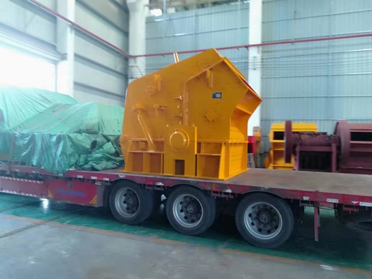 30-50 TPH-de Maalmachinemachine van het Ertseffect in Cementinstallatie PF1007 2400 × 2250 × 2620mm