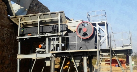PE de Spoor Opgezette Machine van de Kaakmaalmachine voor de Mijnbouw van de Steengroeverots