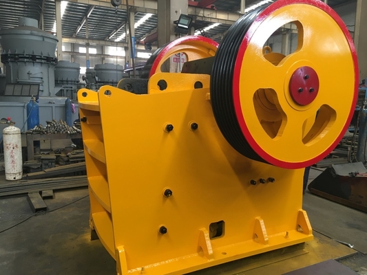 Van de de Kaakmaalmachine van de grintsteen de Machine Zonderlinge Schacht 55Kw PE500 x Mobiele 750