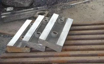 Cr26 van het de Hamereffect van Stenen Maalmachinevervangstukken CI231 Hoge Chrome van de de Maalmachineslijtage Delen PF1315, de delen van de Triomaalmachine