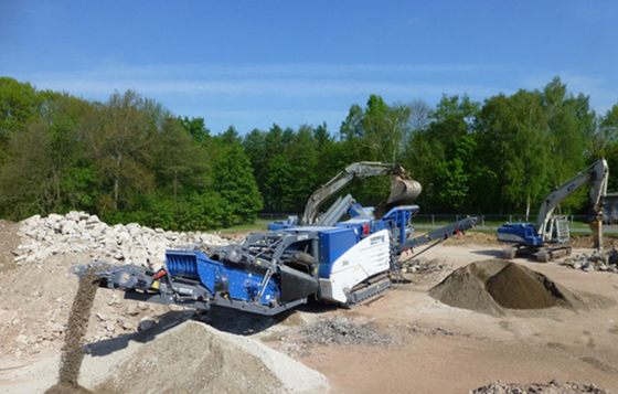 330t/H gebruikte Mobiele Maalmachine 200 het Mobiele Trillende Scherm van TPH MR110ZI EVO2 dat in Duitsland wordt gemaakt